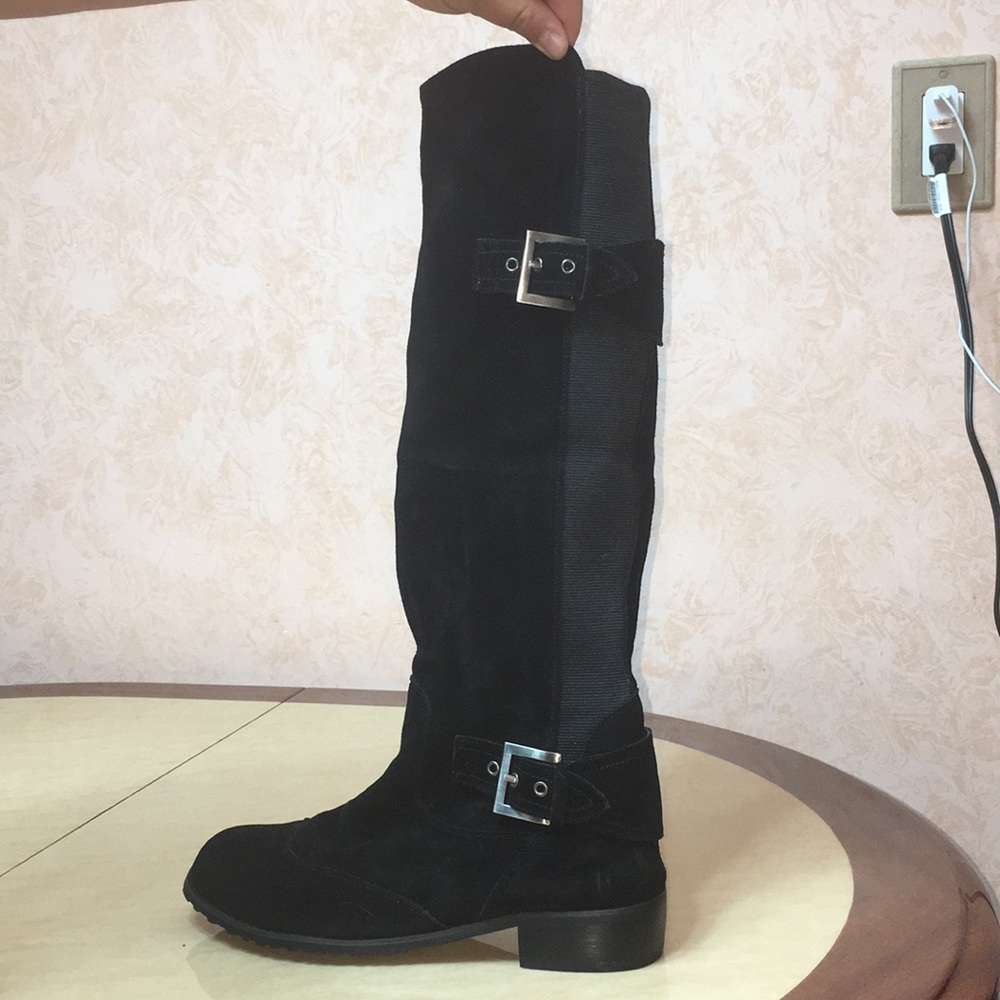 Black suede boots